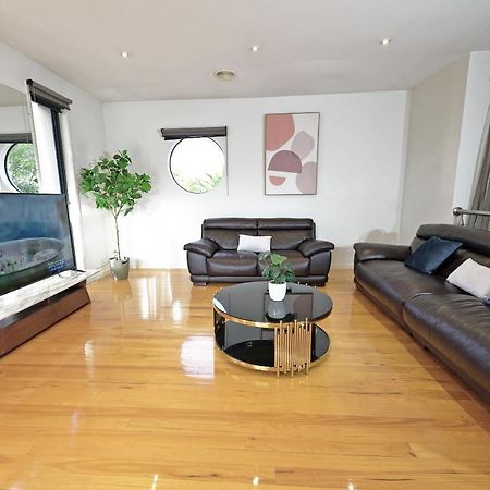 Luxury 7Brm Entire House Lakeview Blackswans Wifi Bbq Resort Point Cook Zewnętrze zdjęcie