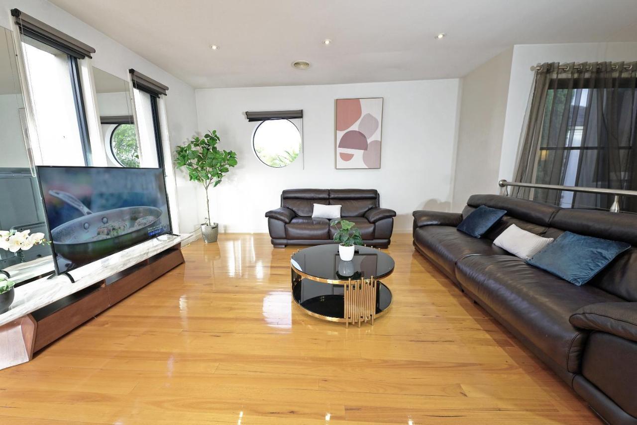 Luxury 7Brm Entire House Lakeview Blackswans Wifi Bbq Resort Point Cook Zewnętrze zdjęcie